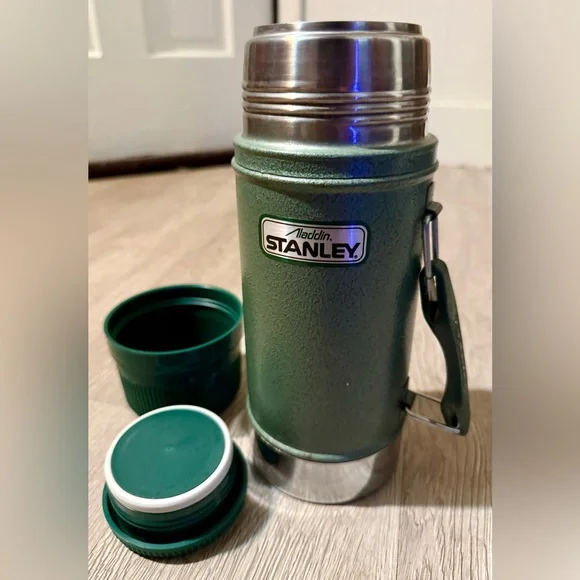 Vintage Stanley Aladdin Thermos 24 Oz A-1350B Wide Mouth Green - Picture 8 of 12